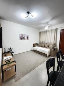 Ένα ή περισσότερα κρεβάτια σε δωμάτιο στο Refúgio na Serra