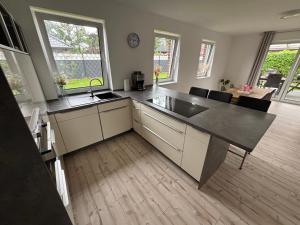 Η κουζίνα ή μικρή κουζίνα στο Haus Anna U