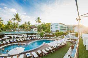 The swimming pool at or close to KC Beach Club & Pool Villas