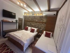 吉诺卡斯特Ahmetaj Guest House的相册照片