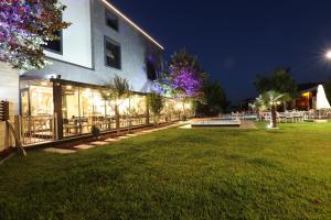Garður fyrir utan İncipark Hotel