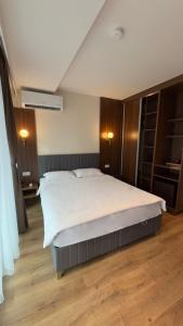 Ліжко або ліжка в номері Hotel Semitronix