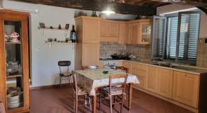 Η κουζίνα ή μικρή κουζίνα στο Casa Fornaci