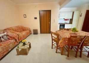 Χώρος καθιστικού στο Appartamento Mare&Monti +16 φωτογραφίες