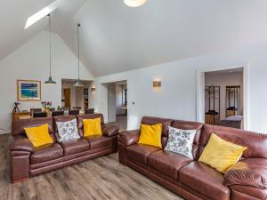 Ruang duduk di Stepps Cottage