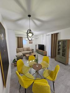 TV a/nebo společenská místnost v ubytování Casa del Olives