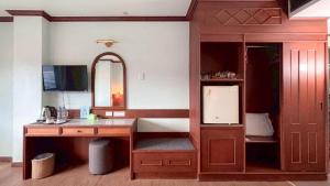 Kuchyň nebo kuchyňský kout v ubytování Sri Betong Hotel