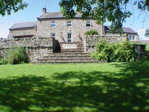 The building where the country house is located 