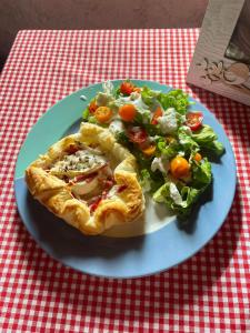 Makanan di atau berdekatan penginapan & sarapan