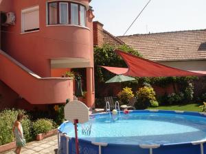 
The swimming pool at or near Villa-Hotel Escala
