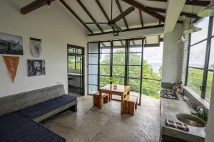 Χώρος καθιστικού στο REZ SPACE Apartment 01