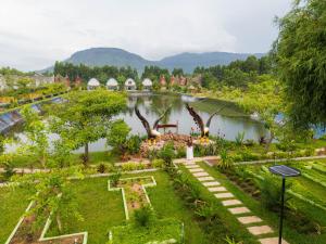 Gallery image of Bali Villa Kampot Resort in Kampot +58 photos