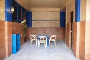 Φωτογραφία από το άλμπουμ του Chill House Studio With Kitchenette σε General Santos
