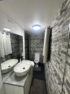 Ένα μπάνιο στο Villa Balmoral Suva