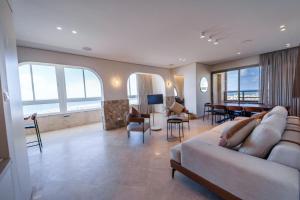 Χώρος καθιστικού στο Shani house of style shunit penthouse