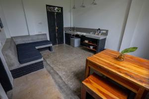 Η κουζίνα ή μικρή κουζίνα στο REZ SPACE Apartment 04
