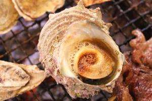 Jídlo v hotelu nebo okolí