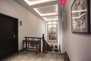 Зображення з фотогалереї помешкання Aroma Tea House Former Jing Guan Ming Lou Museum Hotel у місті Ґуйлінь