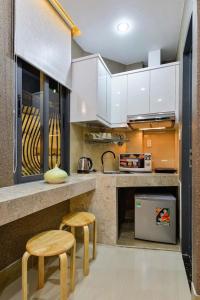 Dapur atau dapur kecil di Peanuts Home - Central HCM, 5 mins to Bui Vien l Full Amenities