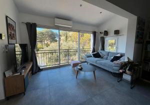 Gallery image of appartement bord de mer 13620 carry le rouet in Carry-le-Rouet