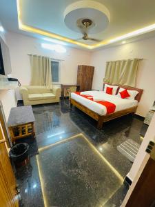 Φωτογραφία από το άλμπουμ του Jonna Grand σε Τιρουπάτι