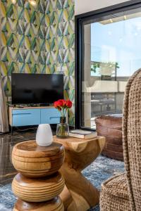 Gallery image of Penthouse with pool jerusalem in Jerusalem +46 photos