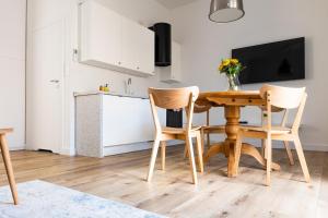 Kuchyň nebo kuchyňský kout v ubytování Spokojnia + 32 fotografií