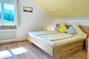 Postel nebo postele na pokoji v ubytování Haus Rümmele - Ferienwohnung 1