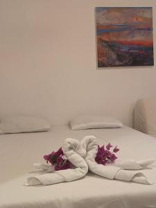 Postel nebo postele na pokoji v ubytování Čar Studio Apartments