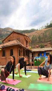 Majutusasutuse Sacred Valley Mystic Tribe külastajad