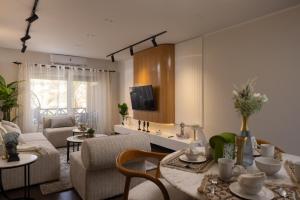 Marassi Views Direct on Pool 3BR Beach Access by Best of Bedz 휴식 공간