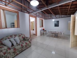 Χώρος καθιστικού στο VILLA BOA Casa de Temporada