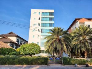 Το κτήριο όπου στεγάζεται  το διαμέρισμα