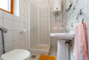 Fotografie z fotogalerie ubytování Apartment "GOTA" , 60m2 , za 2 osobe v destinaci Risika