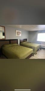 Gallery image of Rainbow Motel in Holiday City