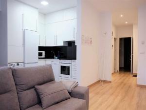 Kuchyň nebo kuchyňský kout v ubytování Charming Apartment in Ourense overlooking the City