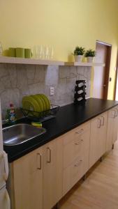 Kuchyňa alebo kuchynka v ubytovaní Easy Housing