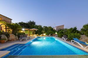 Gallery image of Ses Cases Noves by Rentallorca in Maria de la Salut