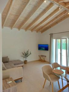 Fotografie z fotogalerie ubytování Villa Eleni Apartment no3 v destinaci Agios Gordios