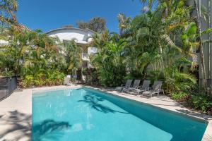 Hồ bơi trong/gần Noosa River Resort Apartment on Gympie Terrace