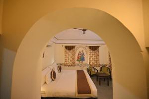 Istumisnurk majutusasutuses Sajjan Bagh Resort