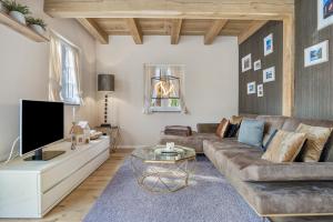 Χώρος καθιστικού στο Exklusives Ferienhaus Samyel