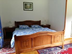 Ένα ή περισσότερα κρεβάτια σε δωμάτιο στο Apartments Mija +9 φωτογραφίες