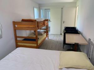 Postel nebo postele na pokoji v ubytování La Cordelière de St Hilaire