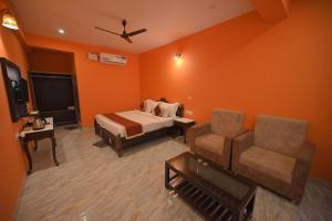 Istumisnurk majutusasutuses Sajjan Bagh Resort