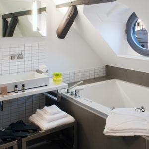 Bagno di Hôtel Quatorze