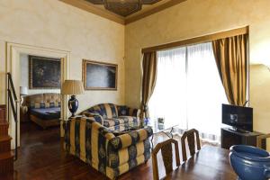 Posedenie v ubytovaní Parione Suite Piazza Navona