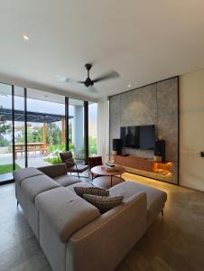 Μια τηλεόραση ή/και κέντρο ψυχαγωγίας στο Villa Anvaya