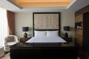 Hilton Tangier Al Houara Resort & Spa客房内的一张或多张床位