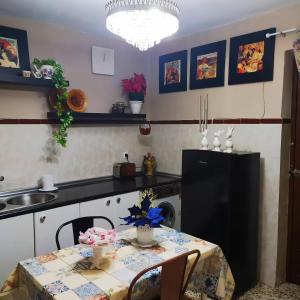 Kuchyň nebo kuchyňský kout v ubytování La casita de Denis